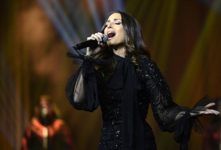 المغنية اللبنانية هبة طوجي في أول حفلة غنائية تحييها امرأة في العاصمة السعودية الرياض في 6 كانون الأول/ديسمبر 2017 (ا ف ب)