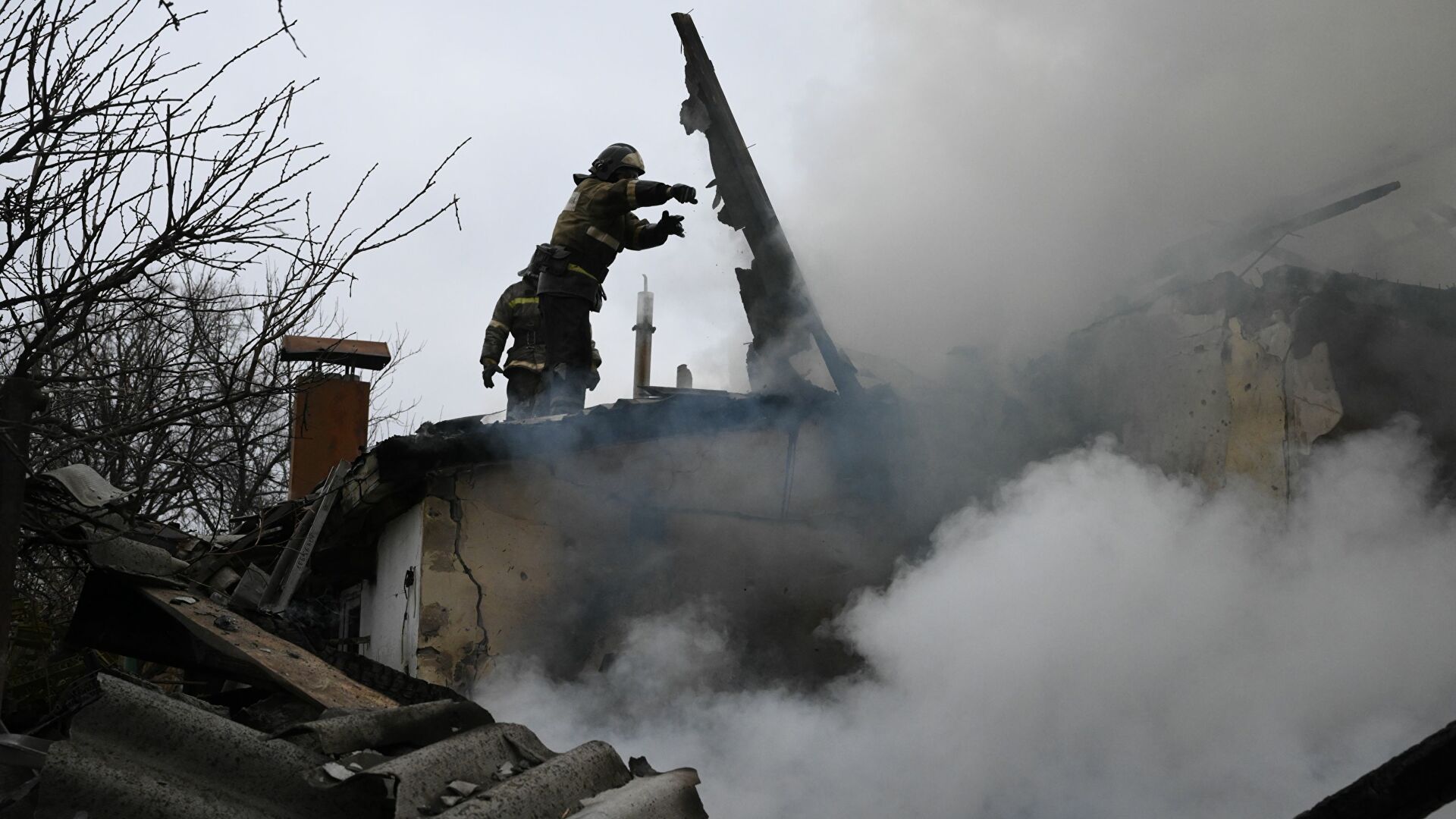قصف اوكراني على دونيتسك في 28 فبراير 2022 الماضي (سبوتينك)