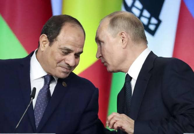 الرئيس  المصري عبد الفتاح السيسي مع الرئيس الروسي فلاديمير بوتين (الرئاسة المصرية)