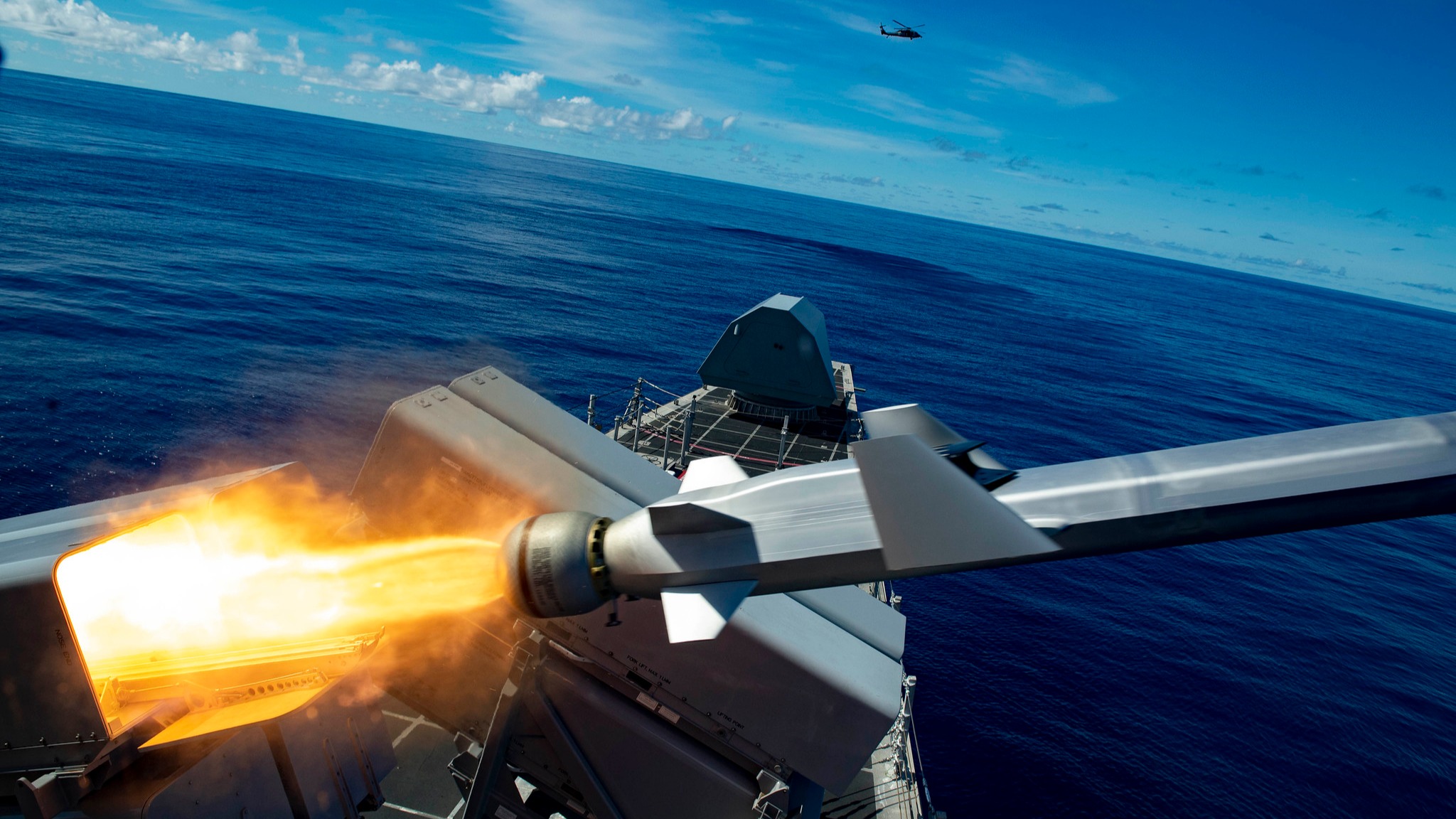 صاروخ بحري أمريكي مضاد للسفن (الصورة من موقع البحرية الأمريكية)