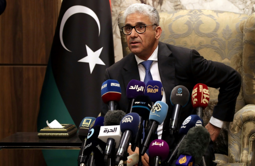 عين مجلس النواب شرق البلاد وزير الداخلية السابق فتحي باشاغا رئيسا للوزراء في تحد للإدارة المتمركزة في طرابلس (أ ف ب)