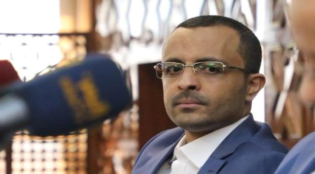 محافظ البنك المركزي والذي يشغل أيضا منصب رئيس اللجنة الاقتصادية في سلطة الحوثيين بصنعاء هاشم إسماعيل (تويتر)