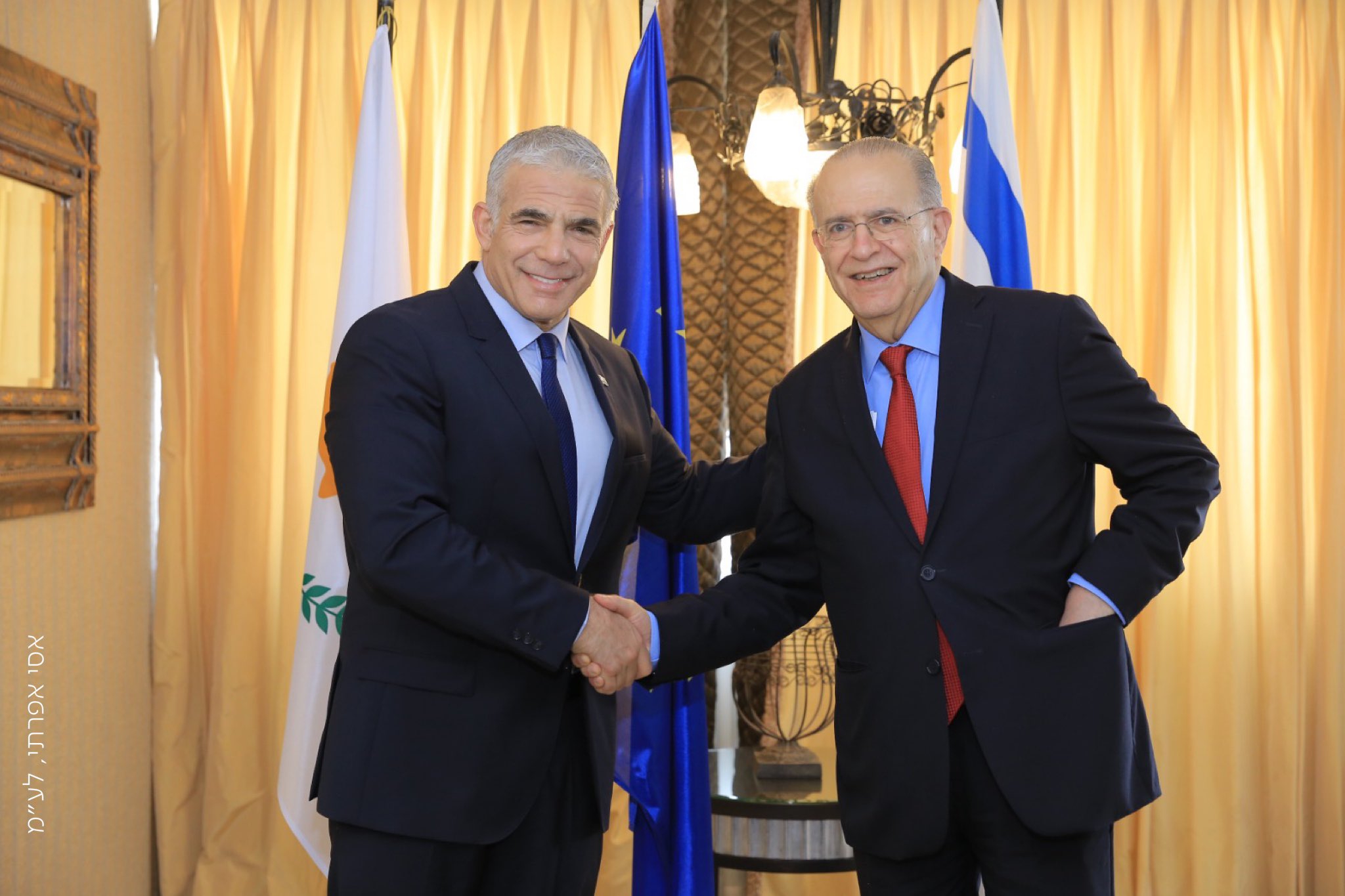 وزيرا خارجية إسرائيل وقبرص إلى اليونان اليوم الثلاثاء (تويتر )