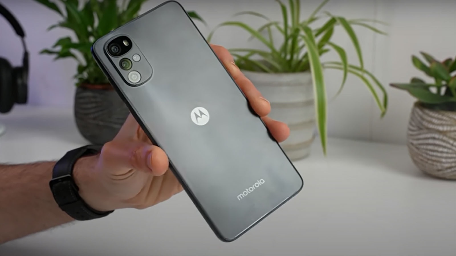 هاتف Moto G22 الجديد بهيكل مقاوم للرطوبة والغبار (موقع الشركة)