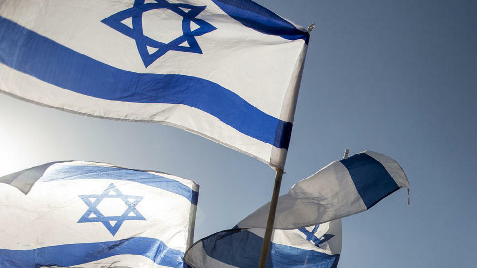 الدفاع الإسرائيلية تعلن عن إجراء تجربة لمنظومة الليزر بنجاح (ا ف ب)