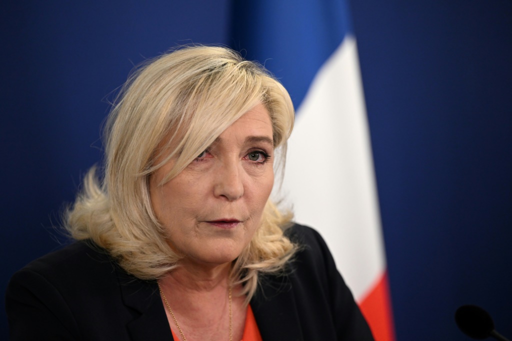 مارين لوبان المرشحة اليمينية المتطرفة للرئاسة الفرنسية (أ ف ب)