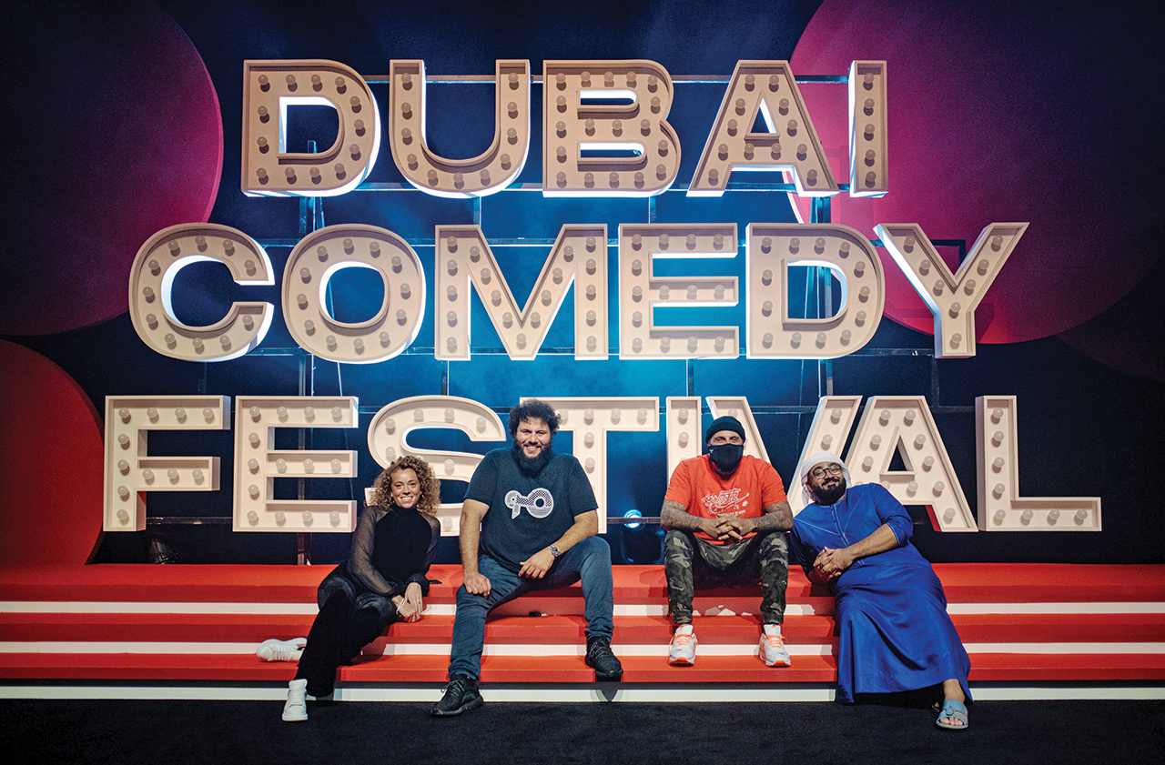 يُقام مهرجان دبي للكوميديا، بتنظيمٍ من فعاليات دبي التابعة لدائرة الاقتصاد والسياحة بدبي (موقع المهرجان)