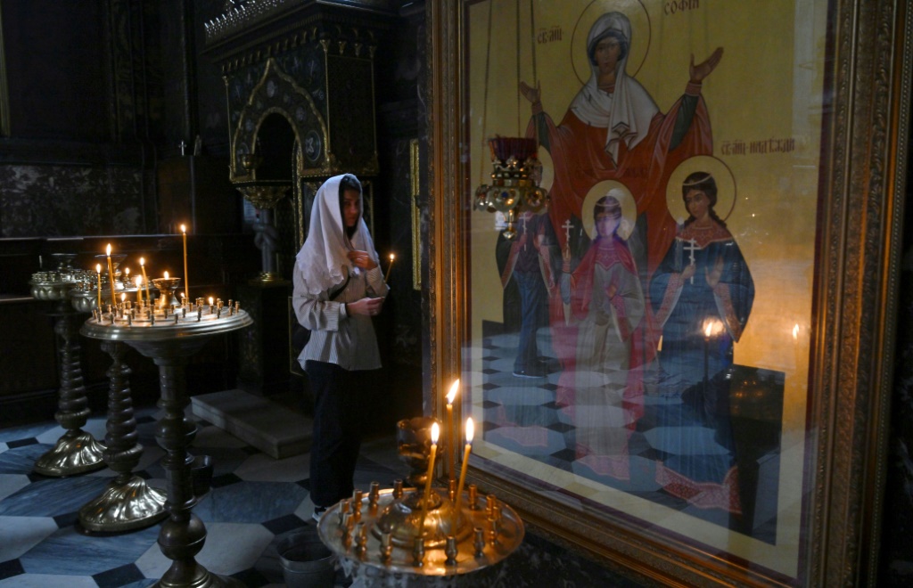    يريد البعض في أوكرانيا حظر كنيسة موسكو تمامًا (أ ف ب)