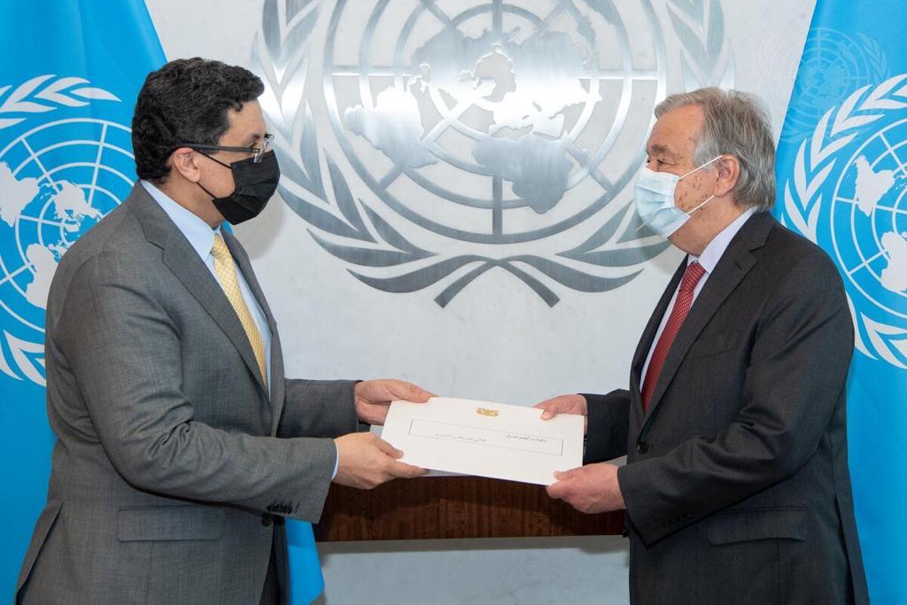 وزير الخارجية اليمني خلال لقائه مع العام للأمم المتحدة أنطونيو جوتيريش(سبأ)
