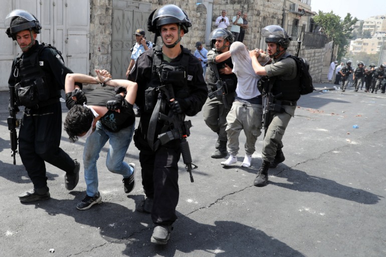 القوات الإسرائيلية تعتقل 15 فلسطينيا من الضفة الغربية (وفا)