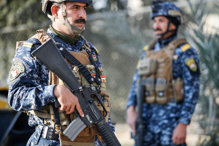 تم اعتقال أربعة من العناصر الإرهابية في محافظة ديالى اعترفوا بتقديمهم الدعم اللوجستي لعصابات داعش في منطقة جبال حمرين (أ ف ب)