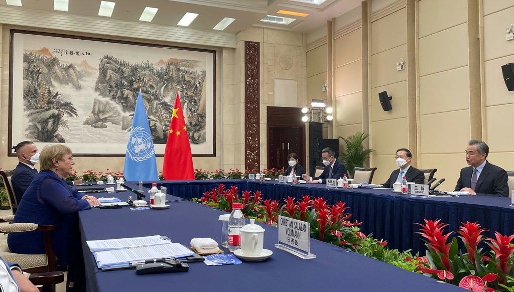  تقول مبعوثة الأمم المتحدة لحقوق الإنسان إن زيارتها المثيرة للجدل إلى الصين "لم تكن تحقيقًا" (أ ف ب)