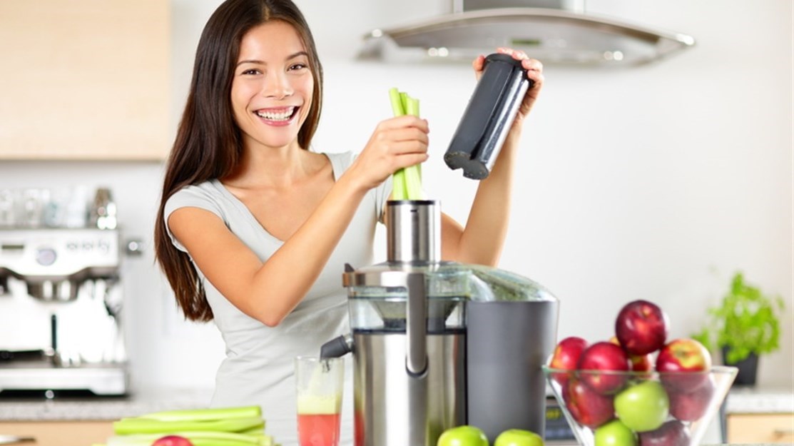 أطعمة صيفية لبشرة رائعة ومتوهجة(زهرة الخليج)