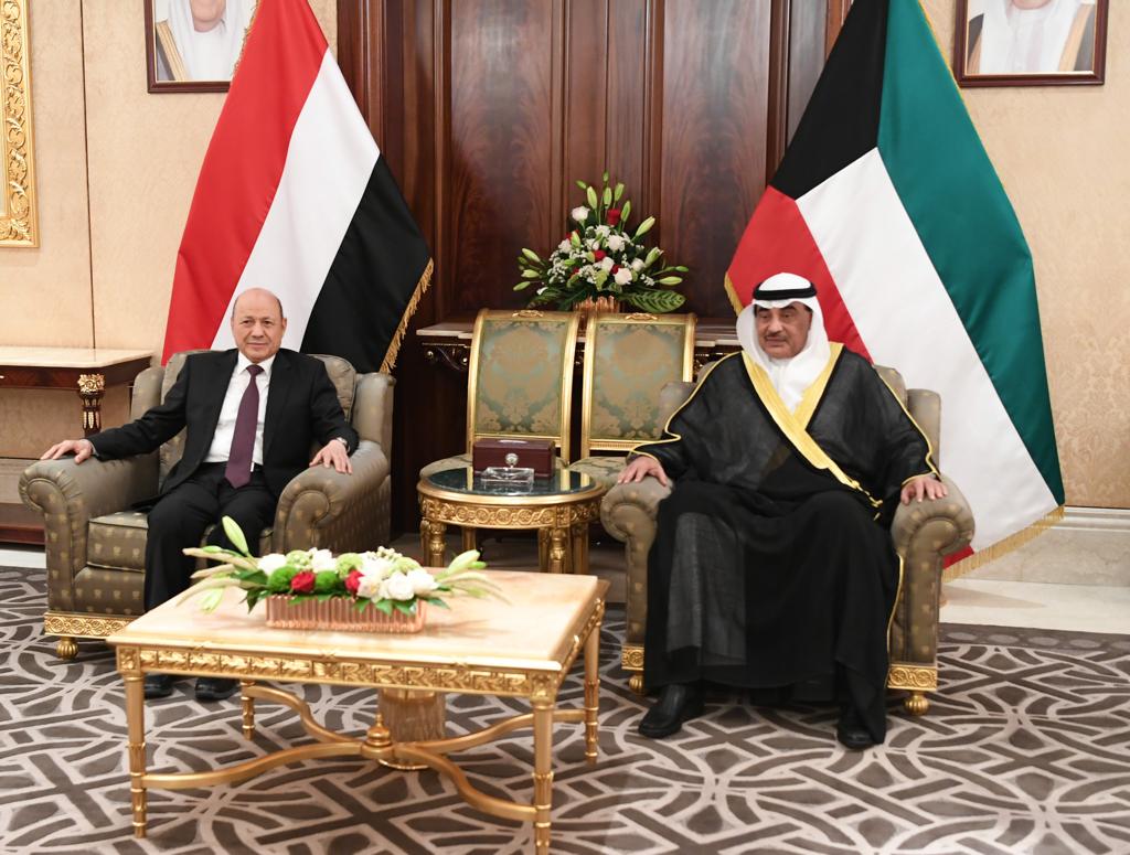 الرئيس الدكتور رشاد محمد العليمي ورئيس الوزراء الكويتي الشيخ صباح الخالد الحمد الصباح (سبأ)