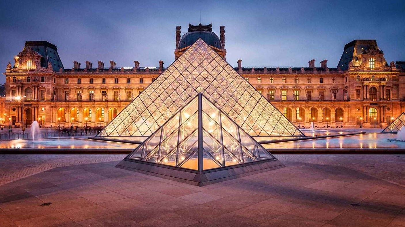 أفضل المناطق السياحية في باريس(زهرة الخليج)