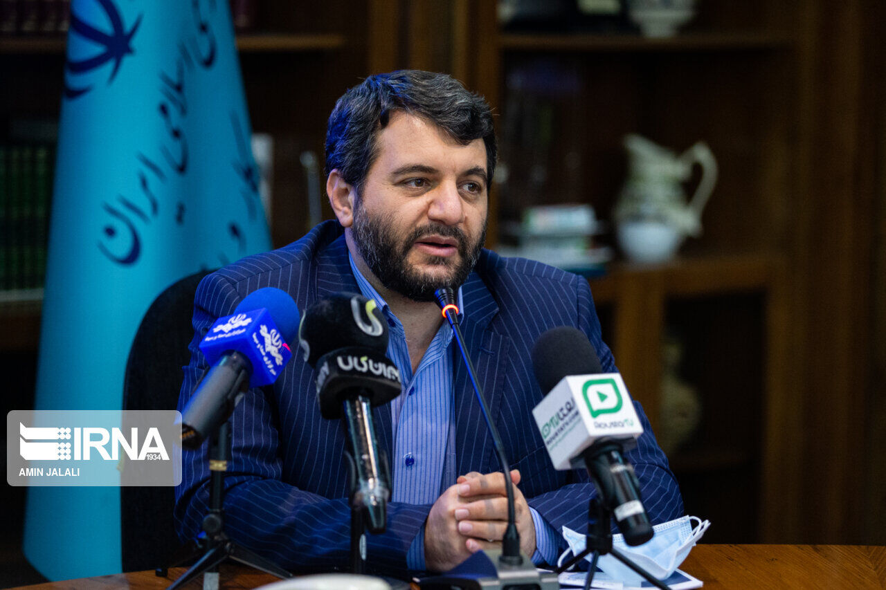   وزير العمل الإيراني العمل والتعاون والرعاية الاجتماعية حجت الله عبدالملكي (ا رنا)