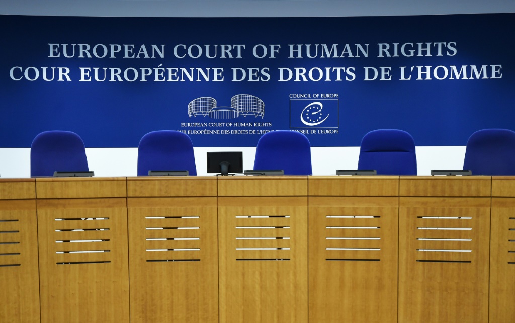 المحكمة الأوروبية لحقوق الإنسان هي أعلى محكمة لحقوق الإنسان في أوروبا وتعمل كمحكمة من الدرجة الأخيرة في القضايا التي استنفدت فيها جميع السبل المحلية (أ ف ب)