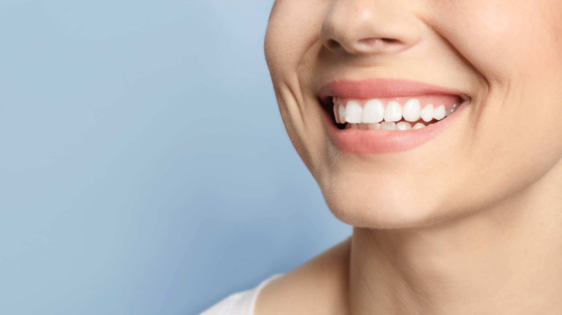 5 علاجات منزلية فعالة لأسنان بيضاء لؤلؤية(زهرةالخليج)
