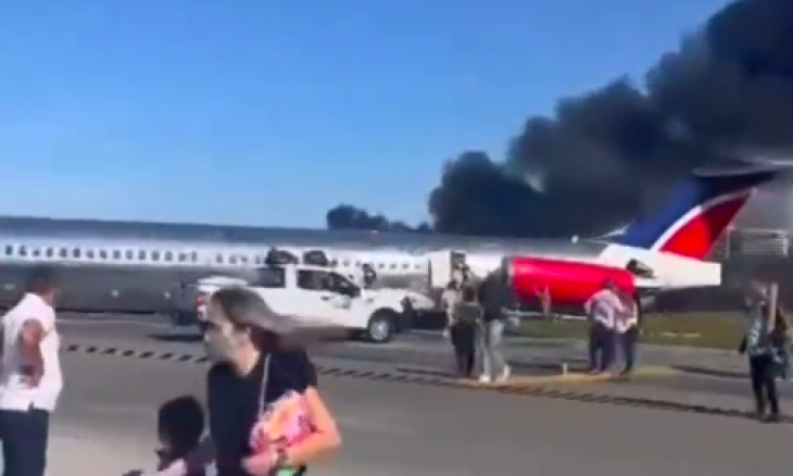 الطائرة تعطلت أثناء هبوطها في مطار ميامي (تواصل اجتماعي)