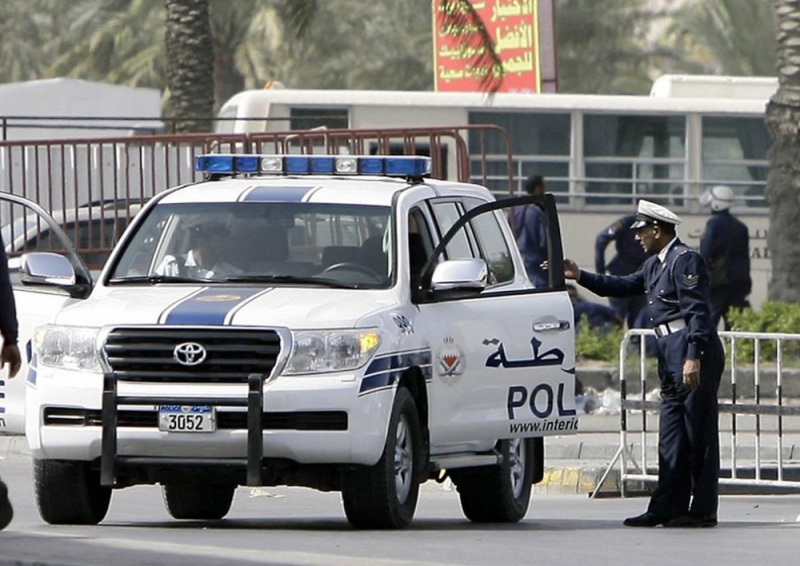 سيارة شرطة بحرينية (اعلام بحريني)