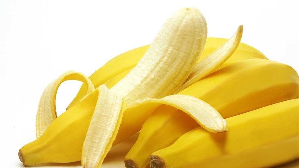 اكتشفي العلاقة بين ثمرة الموز وهدوء الأعصاب (زهرة الخليج)