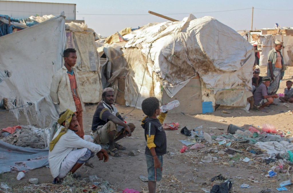 أدت الحرب في اليمن إلى نزوح 3ر4  ملايين شخص، يعيشون ظروفا إنسانية صعبة، وفق تقديرات الأمم المتحدة (ا ف ب)