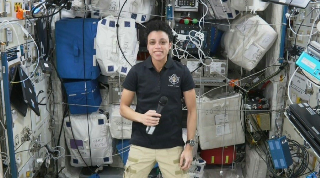 تحدثت رائدة الفضاء جيسيكا واتكينز إلى وكالة فرانس برس من محطة الفضاء الدولية في 1 أغسطس 2022 (ا ف ب)