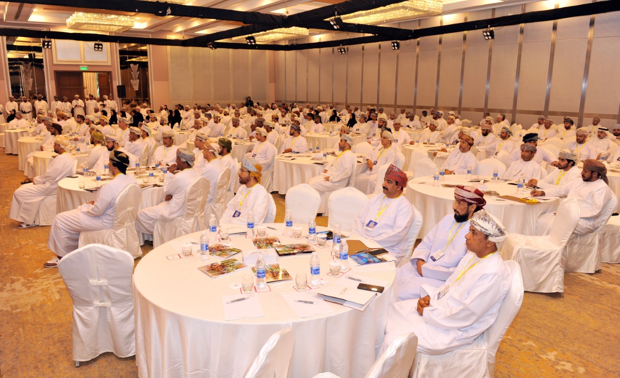 صورة لافتتاح المؤتمر الخليجي العاشر (العمانية)