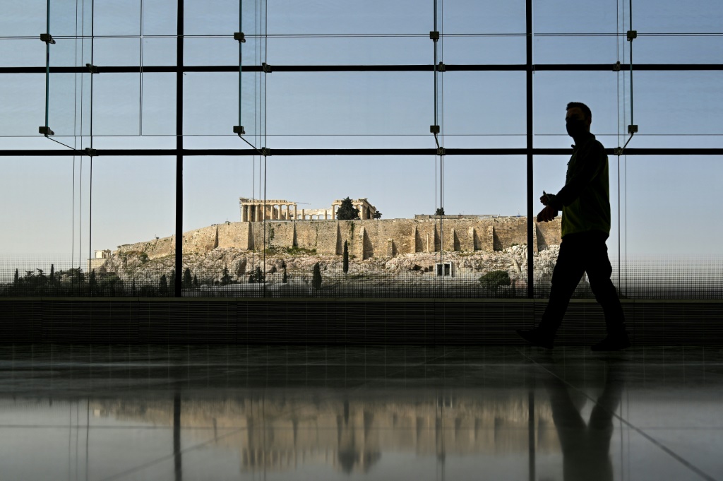 مبنى الاكروبوليس في أثينا في 06 نيسان/ابريل 2022 (اف ب)