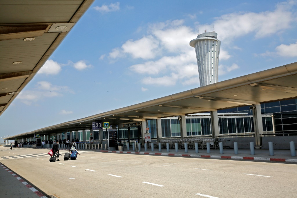 مطار بن غوريون الدولي في إسرائيل بالقرب من تل أبيب (أ ف ب)