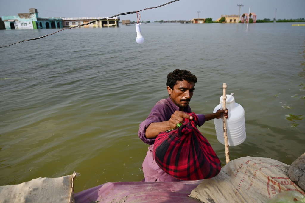 المجموعات الخضراء تطالب بأموال الخسائر والأضرار قبل COP27 (ا ف ب)