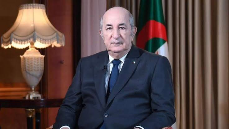 الرئيس الجزائري يجري تعديلا وزاريا (قنا)