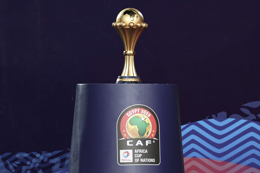 شعار الاتحاد الأفريقي على كأس بطولة أمم أفريقيا (د ب أ)