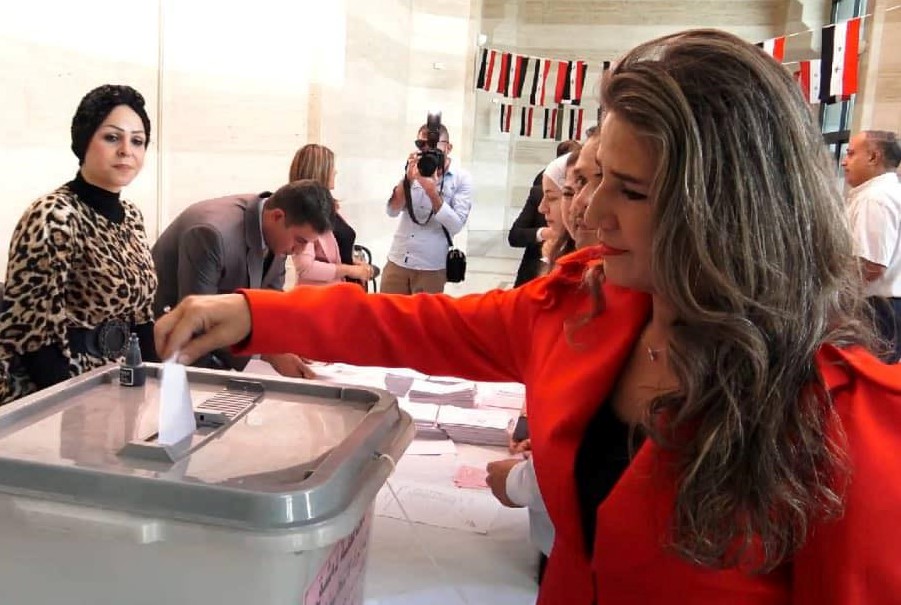 يتنافس على انتخابات مجالس الإدارة المحلية 59 ألفا و498  مرشحاً على 19 ألفا و86 مقعداً (وزارة الخارجية)