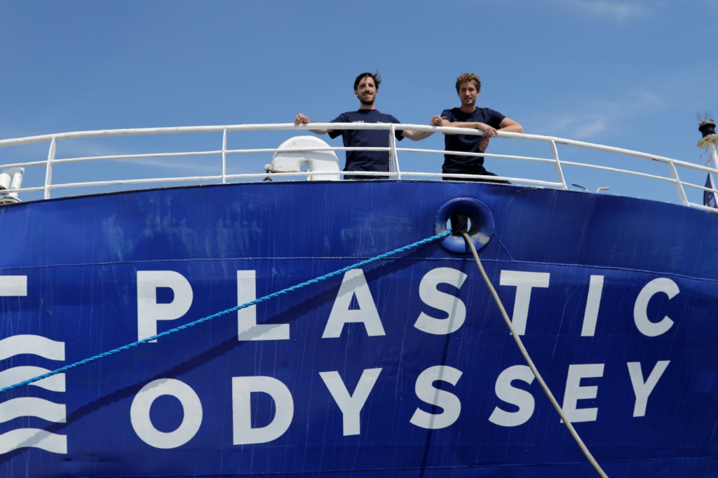    سفينة "بلاستيك أوديسي" في ميناء مدينة مرسيليا جنوب فرنسا في 23 أيلول/سبتمبر 2022 (ا ف ب)   