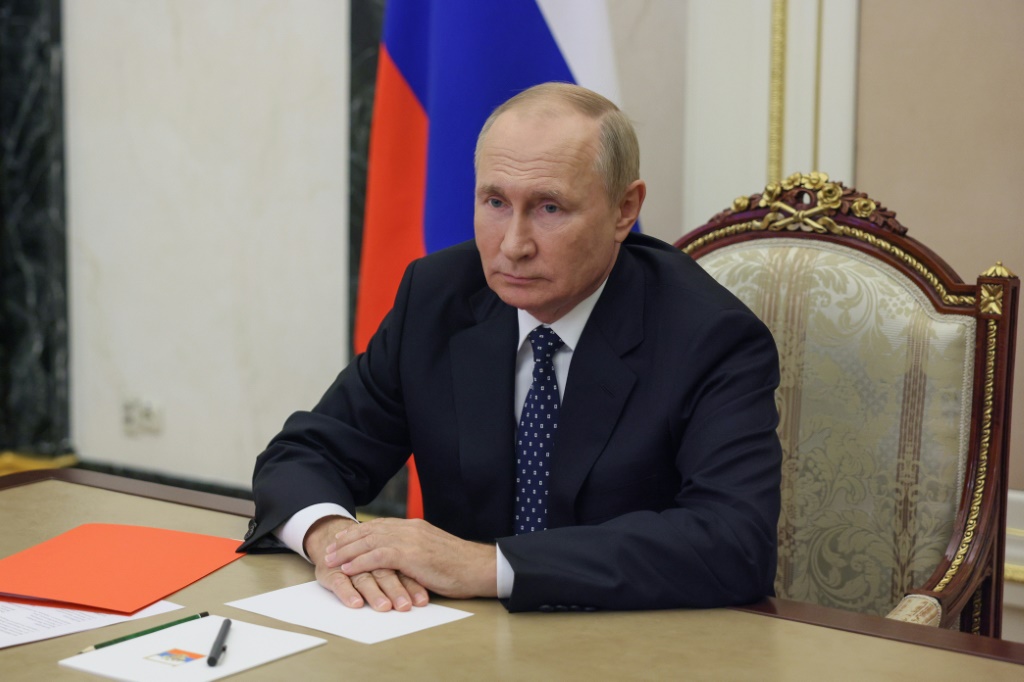 الرئيس الروسي فلاديمير بوتين يترأس اجتماعًا لمجلس الأمن عبر رابط فيديو في موسكو في 23 سبتمبر 2022 (ا ف ب)