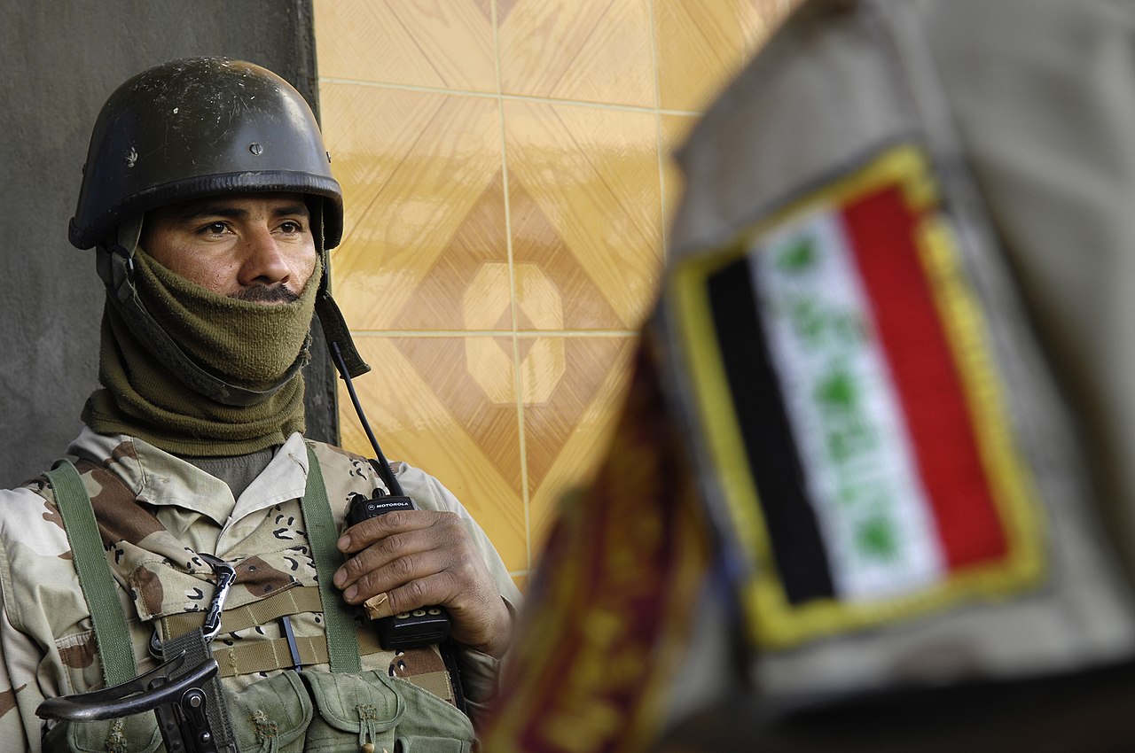 صورة تعبيربة لأحد مجندي الجيش العراقي (ويكيبيديا)