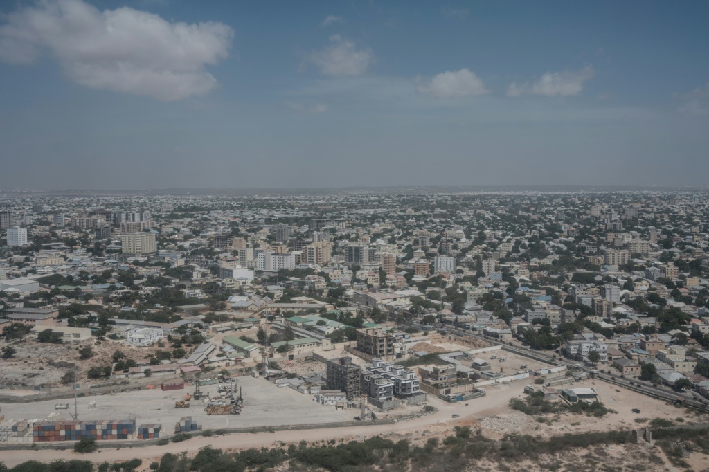 يشار إلى أن جيدو واحدة من أسوأ المناطق تضررا في جنوب الصومال، والذي يعاني من أسوأ موجة جفاف خلال أربعة عقود (أ ف ب)