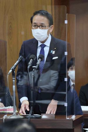  وزير العدل الياباني المُقال ياسوهيرو هاناشي (اليابان بالعربي)