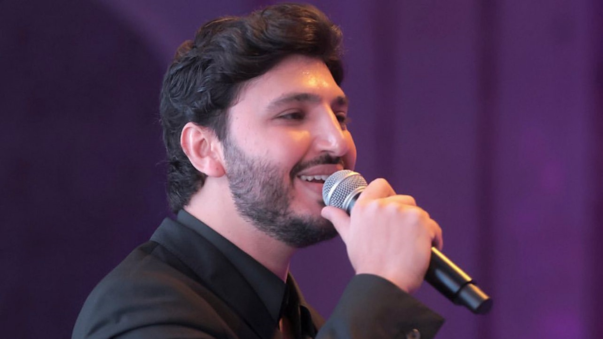 الفنان اللبناني محمد شاكر (تويتر)