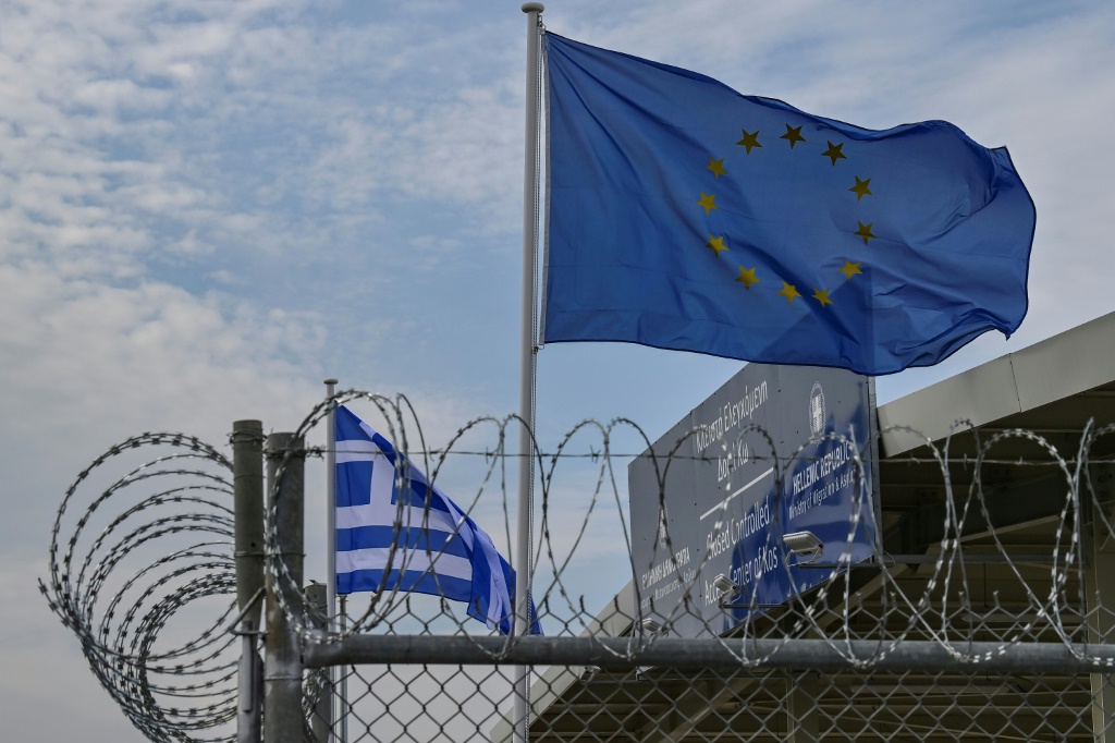    تعهدت الحكومة اليونانية المحافظة ، المنتخبة في عام 2019 ، بجعل البلاد "أقل جاذبية" للمهاجرين (أ ف ب)
