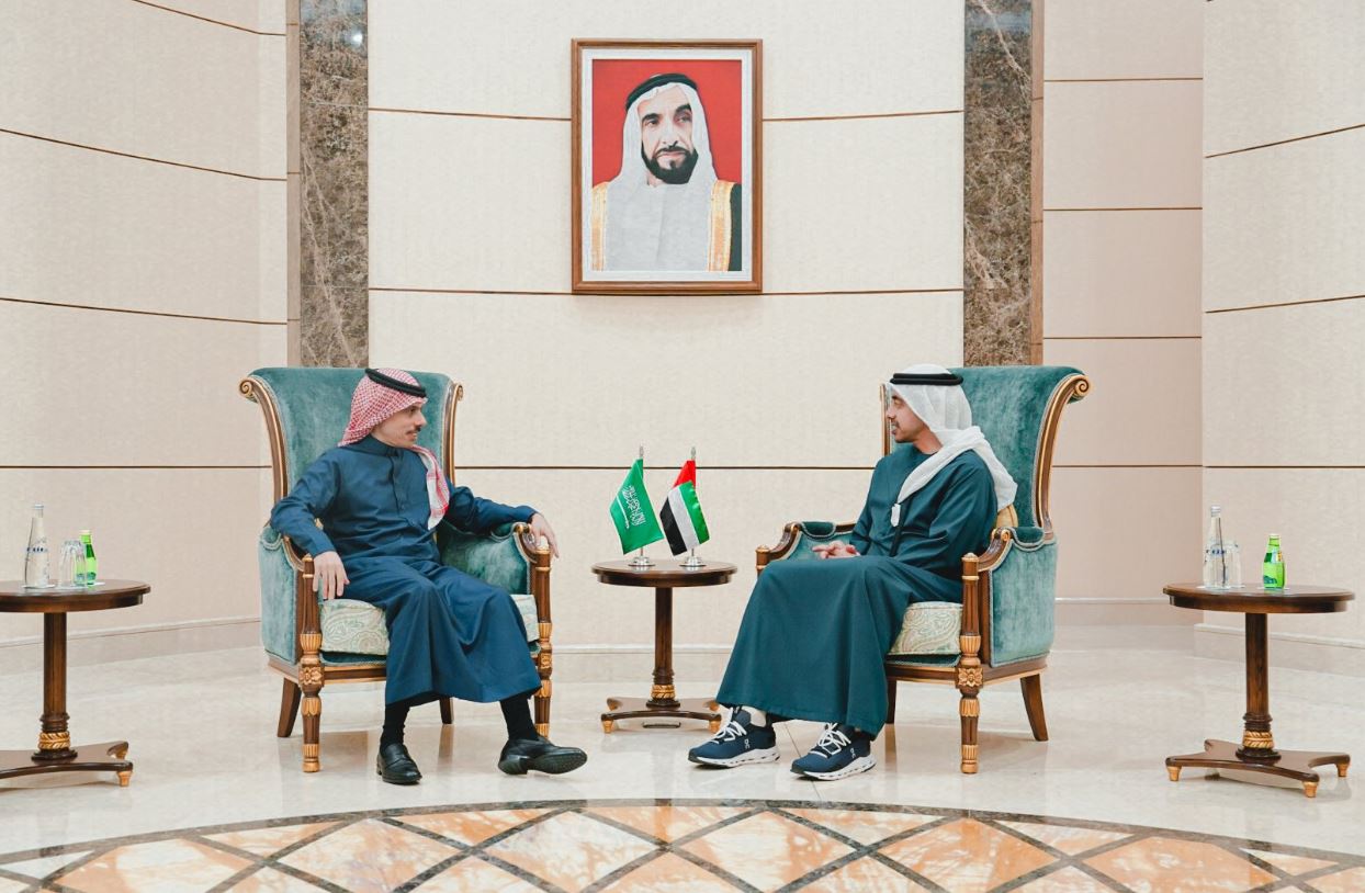 الشيخ عبدالله بن زايد آل نهيان وزير الخارجية والتعاون الدولي الاماراتي الأمير فيصل بن فرحان بن عبدالله وزير خارجية المملكة العربية السعودية (وام)