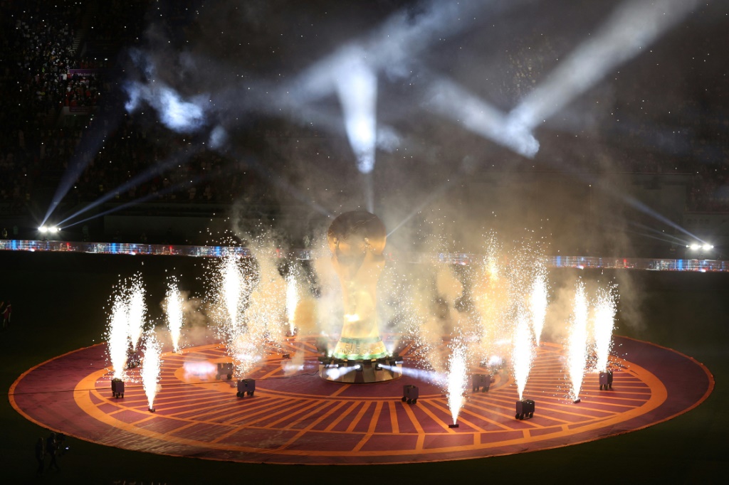 سيحسم لقب نهائي مونديال قطر 2022 الأحد بين الأرجنتين وفرنسا (ا ف ب)