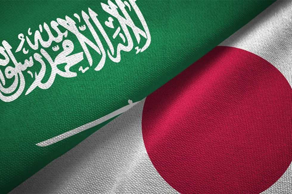 صورة مركبة لعلم السعودية وعلم اليابان (مواقع الكترونية)