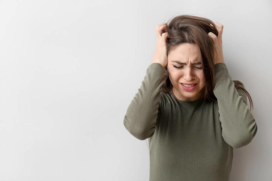 كيفية التخلص من تبدد الشخصية (سيدتي)