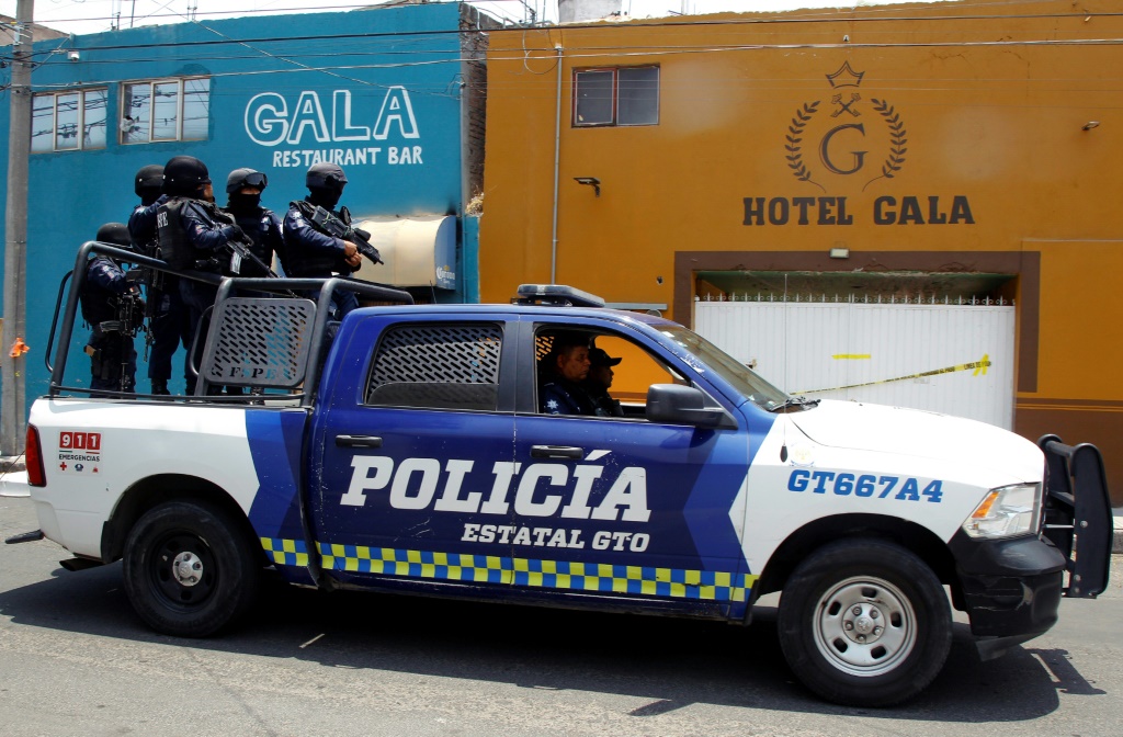    شرطيون مكسيكيون في ولاية غواناخواتو في 24 أيار/مايو 2022 (أ ف ب)