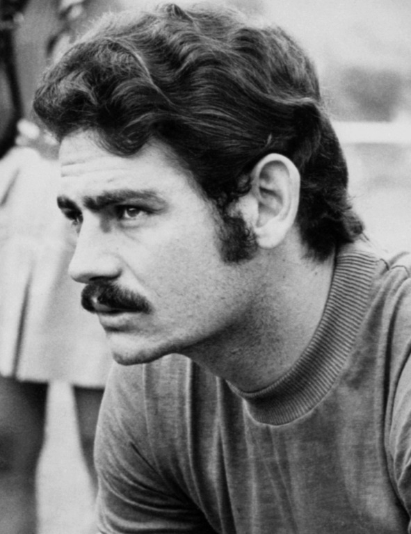 ارتدى ريفيلينو ألوان نادي الهلال السعودي بين 1978 و1981 (ا ف ب)