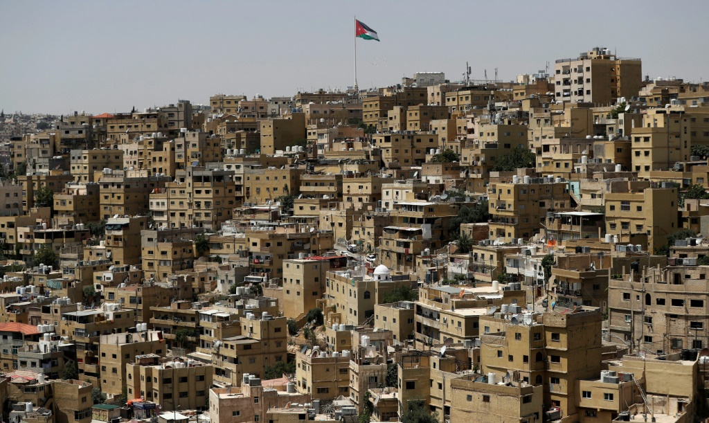شدد وزير الخارجية الأردني على ضرورة بذل جهد حقيقي في المنطقة لإيجاد حل سياسي للصراع على أساس حل الدولتين (ا ف ب)