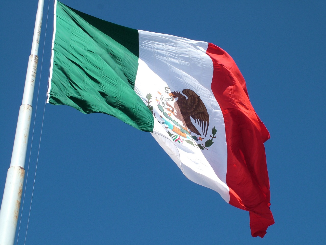 علم المكسيك (بيكسباي)