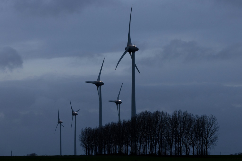    19.3 في المائة فقط من استهلاك الطاقة في فرنسا مصدره مصادر الطاقة المتجددة (أ ف ب)